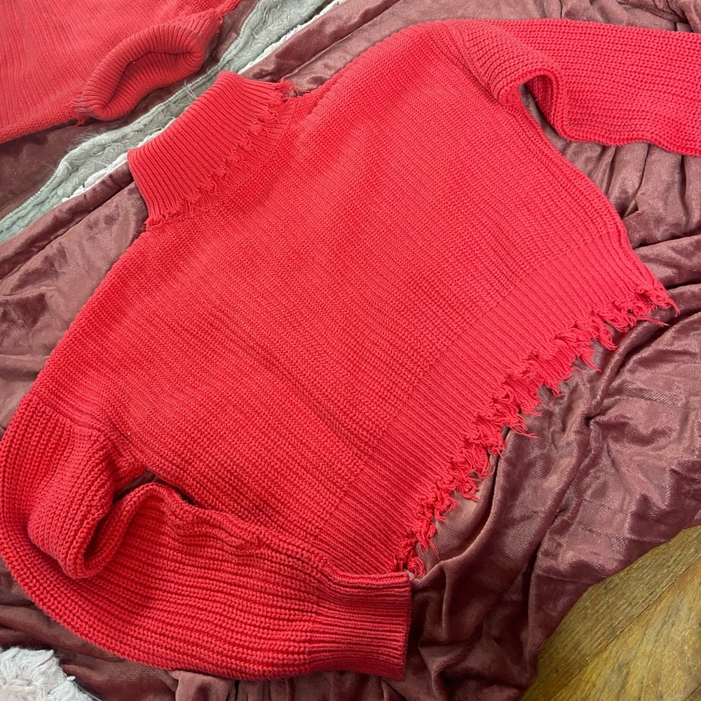Pink turtleneck